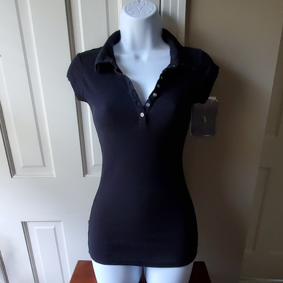 ellemenno Tops - Ellemenno black short sleeve top, size S